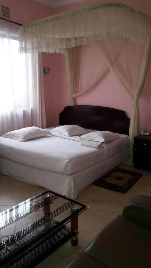 Munga Executive Lodge อารูชา ภายนอก รูปภาพ